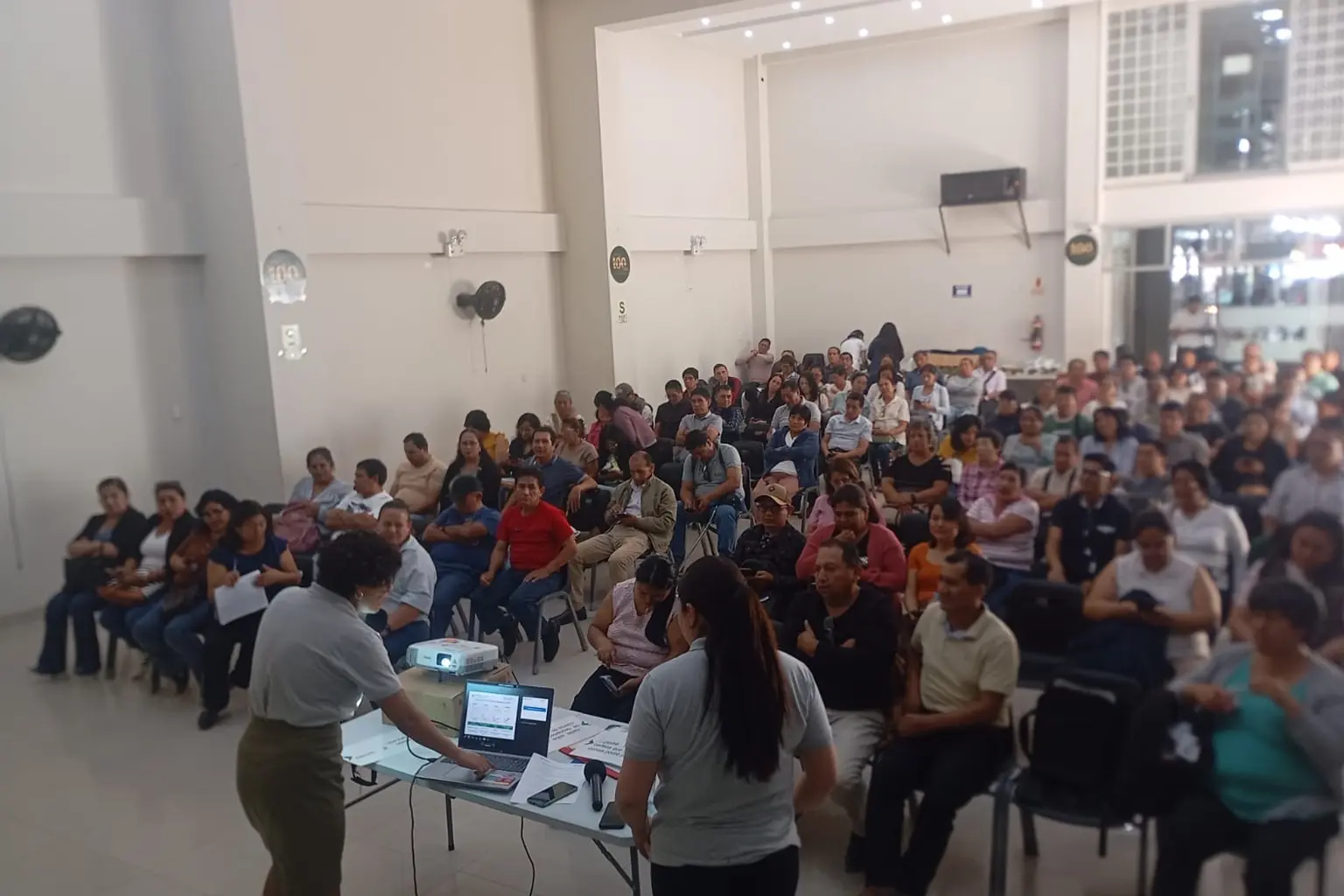 ACERCAMOS OPORTUNIDADES PARA SEGUIR APRENDIENDO.